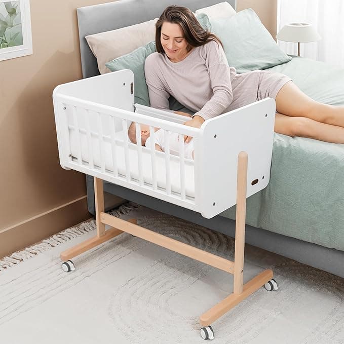 Comfy Cubs Wooden Baby Bassinet Bedside Sleeper - Adjustable Height with Safe & Sturdy Lockable Wheels - Co-Sleeper Bed with Easy to Clean Breathable Mesh
