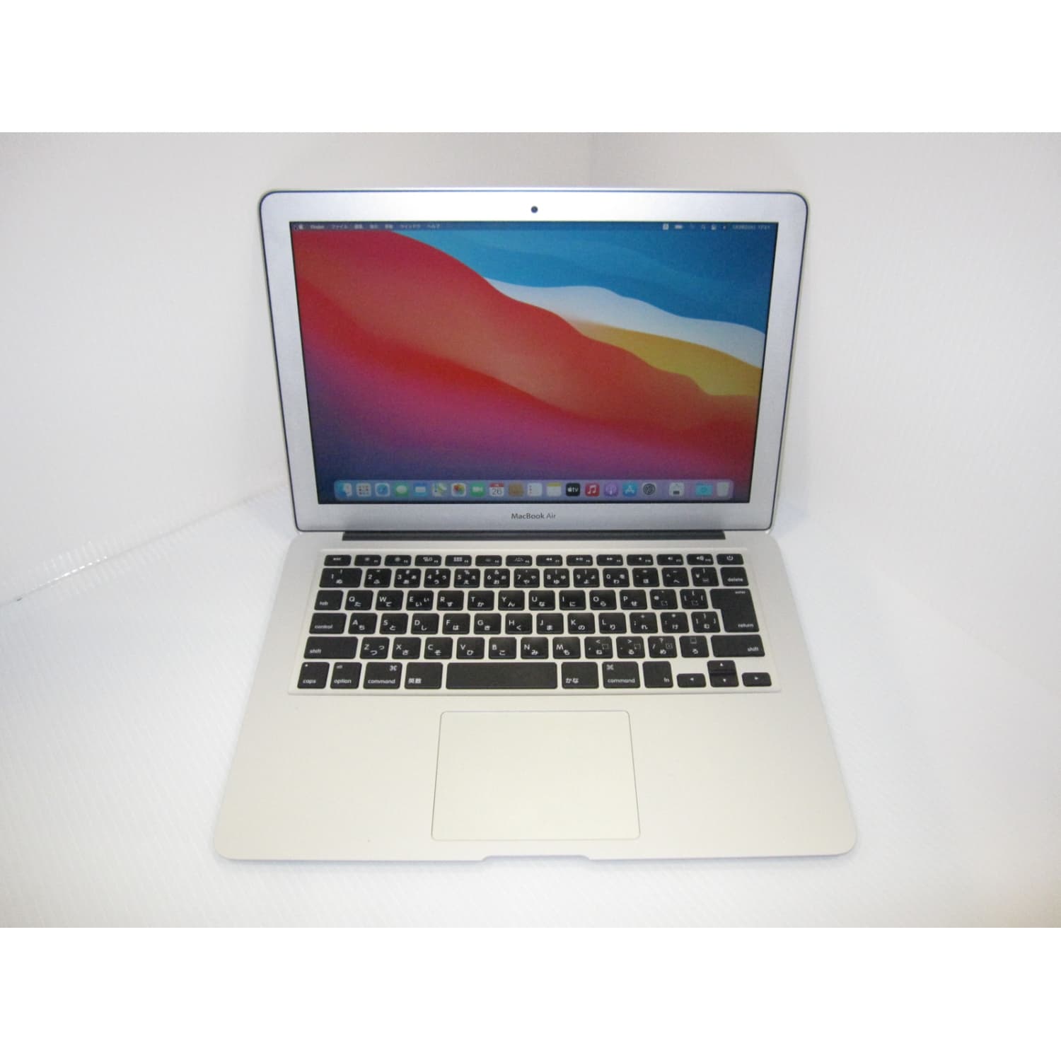 Refurbished (Good) - Apple Macbook Air (A1466 / MJVE2LL13) i7-5650u 8GB, 500GB SSD