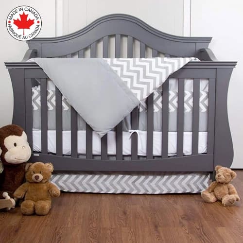 Bebelelo 7 Pieces Baby Bedding Set - Nursery Crib Set Including Skirt, Comforter, Quilt Cover, Fitted Sheet, and More for Kids, Boys, Girls (Gray and White Chevron Zig Zag Pattern)