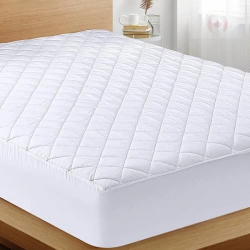 Quilted Fitted Mattress Pad | Stretches up to 16 Inches Deep | Mattress Cover Topper (Queen)