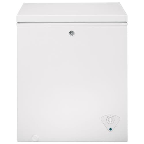 GE 5.1 Cu. Ft. Chest Freezer (FCM5STWW)