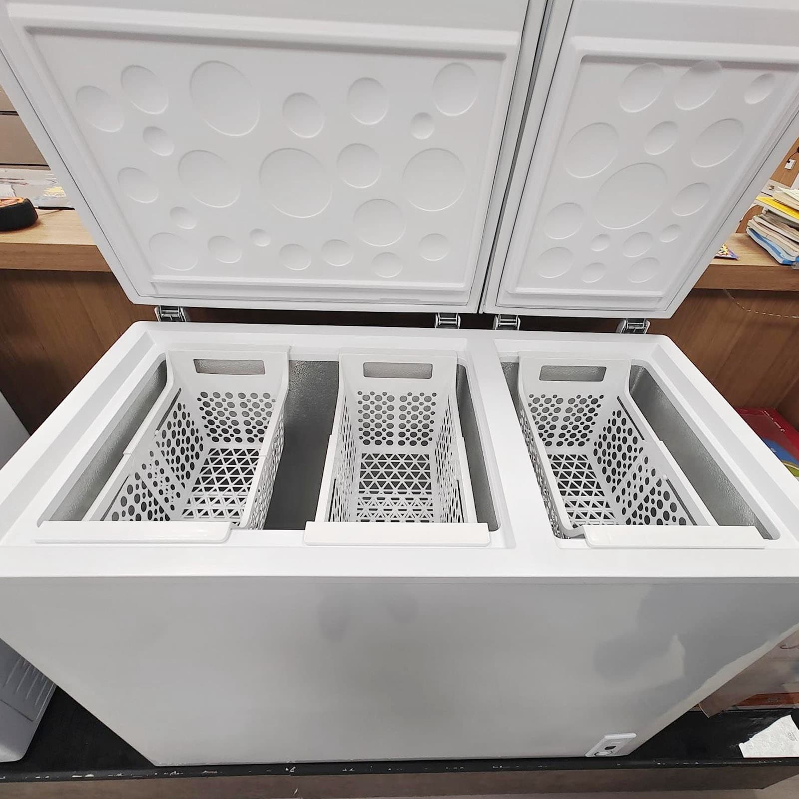 Chest Freezer Organizer Bins, Expandable Deep Freezer Organizer Bins Wire Baskets Storage Rack With Handle, PP Adjustable Stackable Freezer Organization For Pantry Kitchen