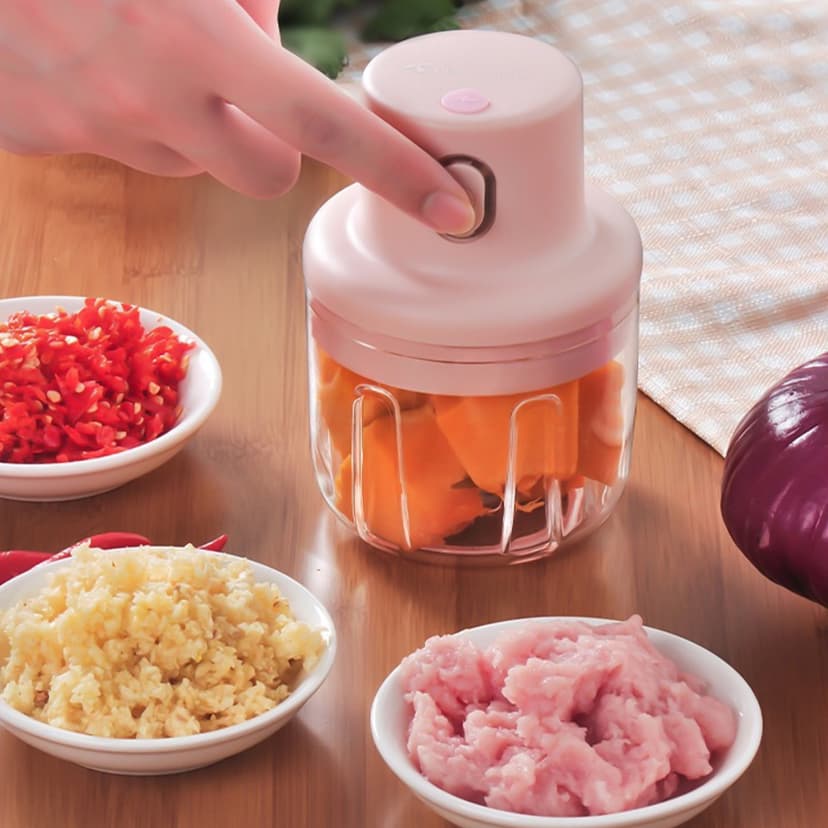 XYAIYT Rechargeable Multifunctional Electric Garlic Masher and Baby Food Processor Portable Compact Kitchen Gadget with Easy Clean Design for Effortless Garlic Crushing