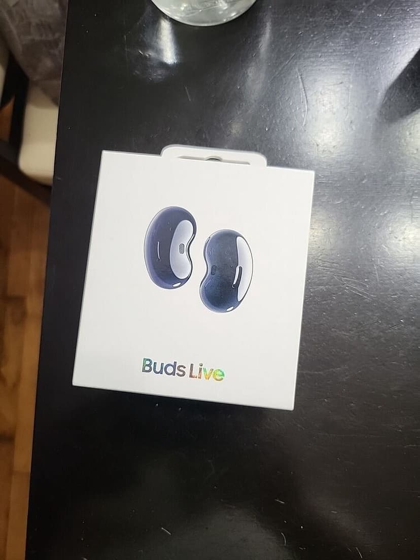 BudsLivee Black Noise Cancelling Headsetss* open box *