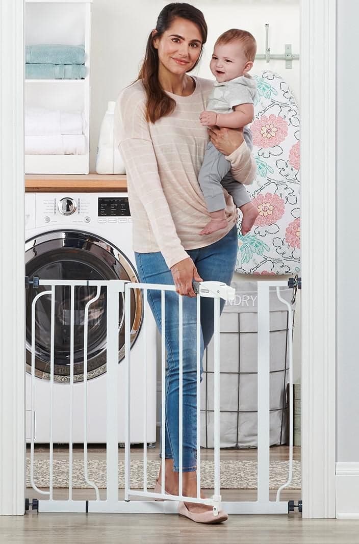 Regalo Easy Step Walk Through Baby Safety Gate