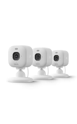 Blink Mini 2K+ (newest model) – Plug-in Home & Pet Security Camera with 2K video resolution, colour night vision, enhanced audio, motion detection – 3 camera (White)