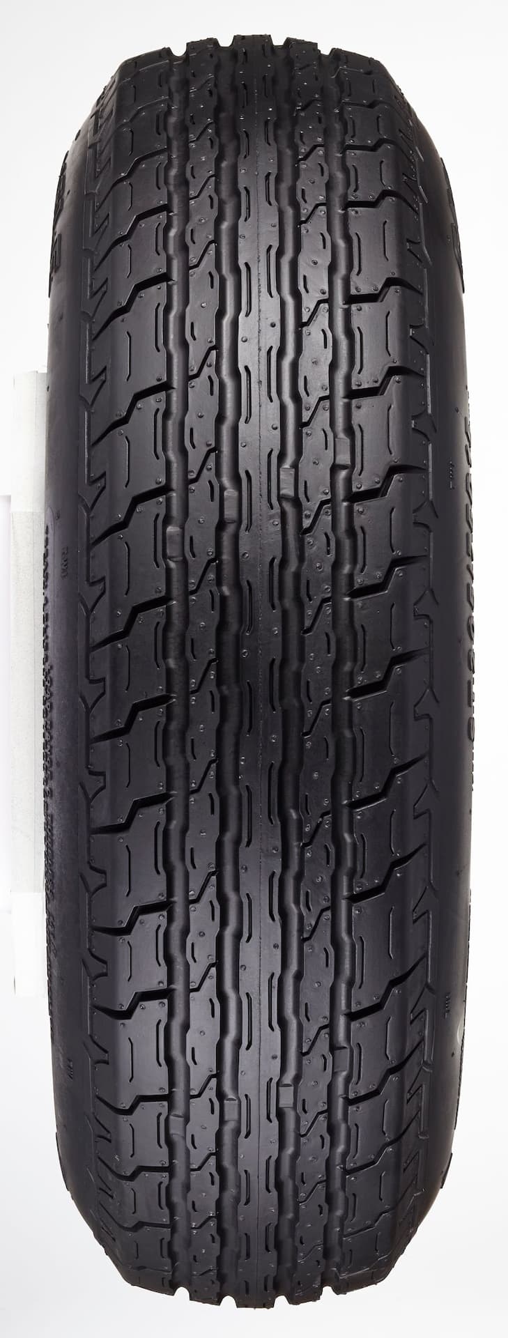 Carlstar Sport Trail LH Trailer Tire Assembly, ST205/75D15-C5