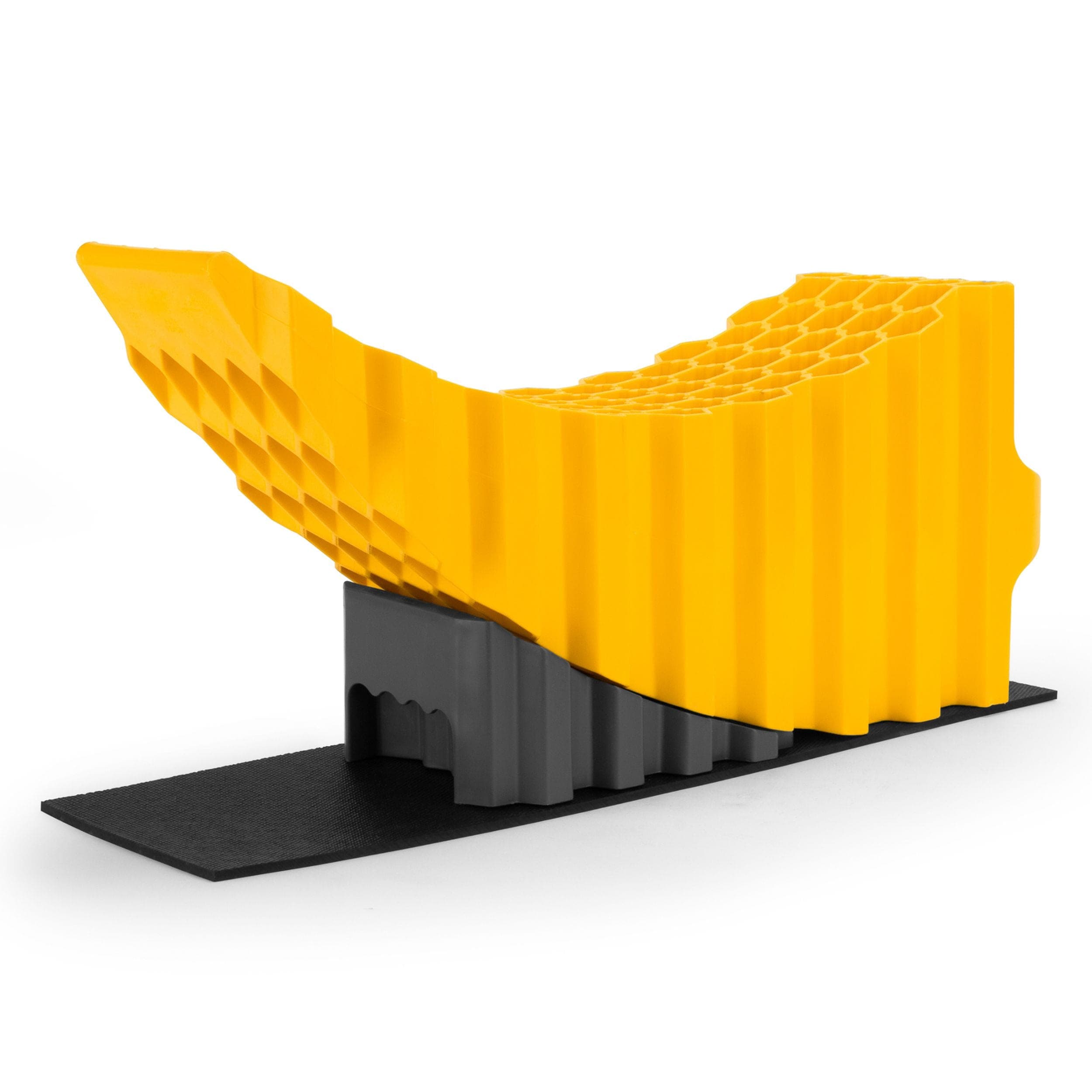 Camco Curved Trailer Aid with Chock and Pad, for Trailers Up to 20,000-lb