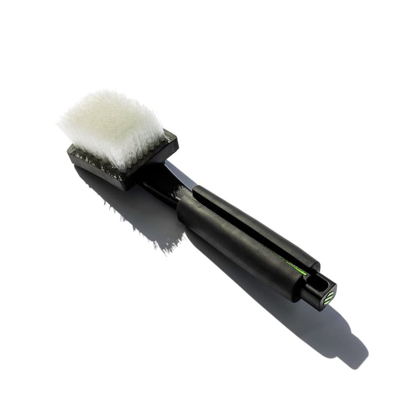 Silverwax Tire Brush, Straight Handle, Nylon Bristles