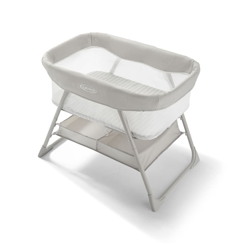 Graco DreamMore Bedside Bassinet with Machine Washable Sheet