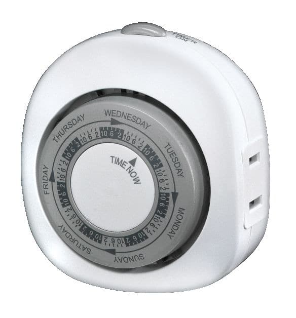 NOMA 7-Day Mechanical Vacation Timer, Non-Programmable, Indoor, White