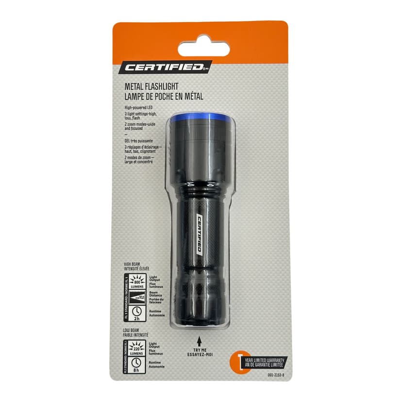 Certified 800L Flashlight with 4xAAA NOMA battery included