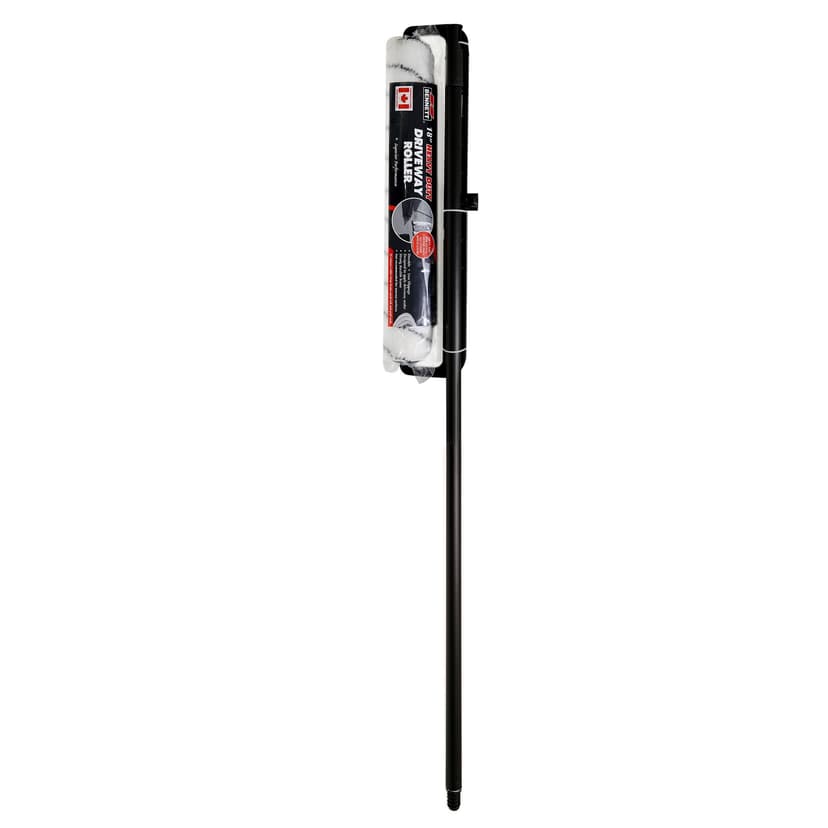 Bennett 18-in Driveway Roller/Sealer Applicator with Pole