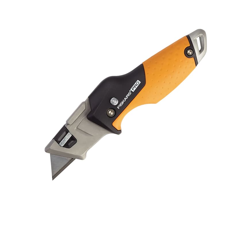 Fiskars Pro Folding Blade Utility Knife, Black/Orange