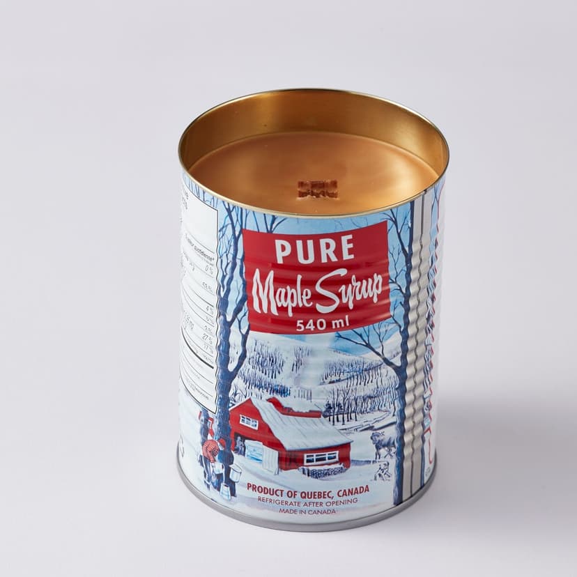 Classic Pure Maple Syrup Scented Candle with Wood Wick, 540-mL