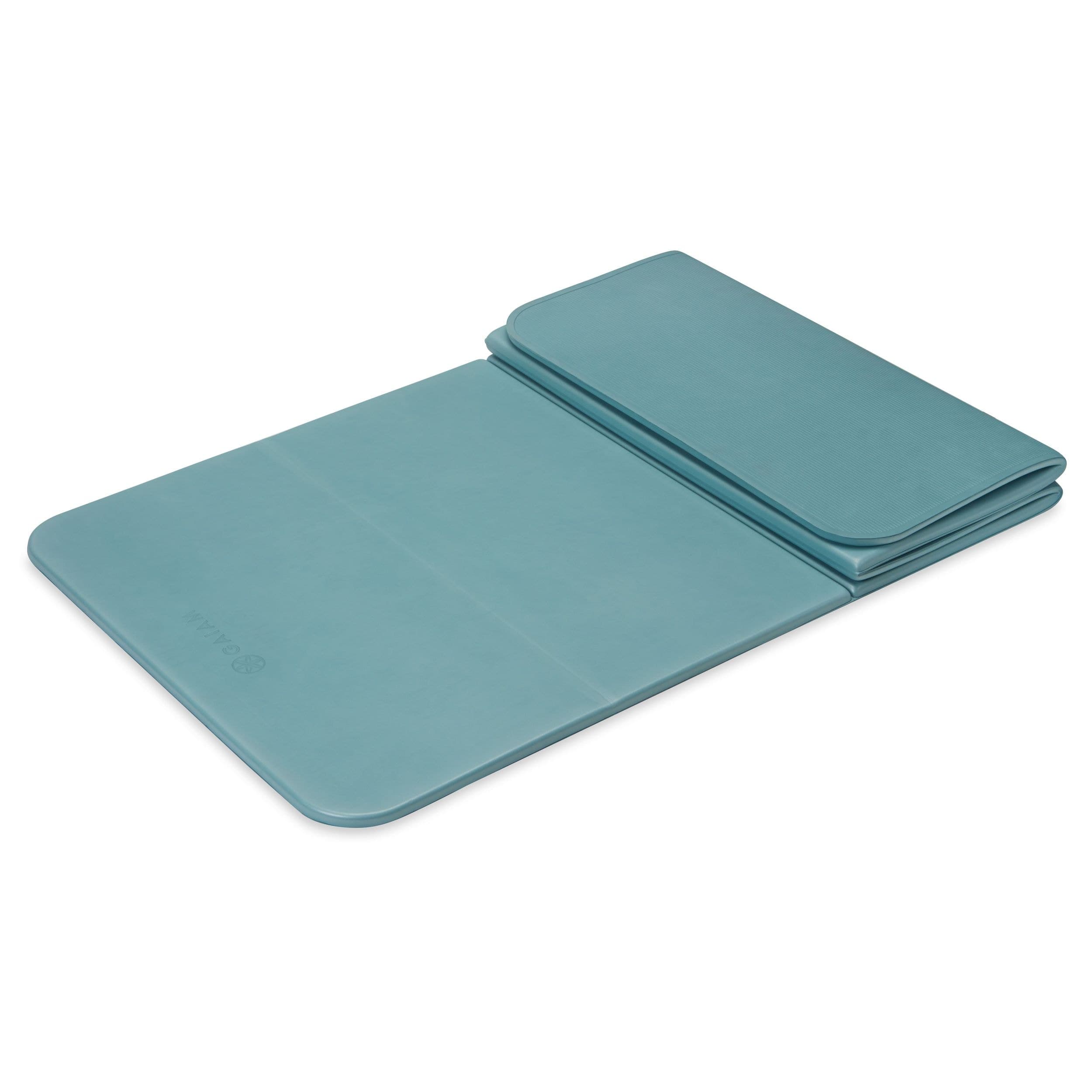 Gaiam Easy-Fold Textured Non-Slip Yoga/Fitness Mat, Seafoam, 12-mm
