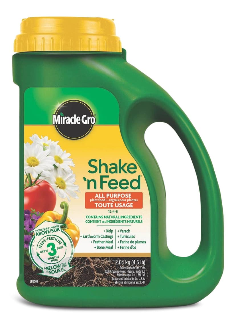 Miracle-Gro® Shake N Feed All Purpose Plant Food, 2-kg