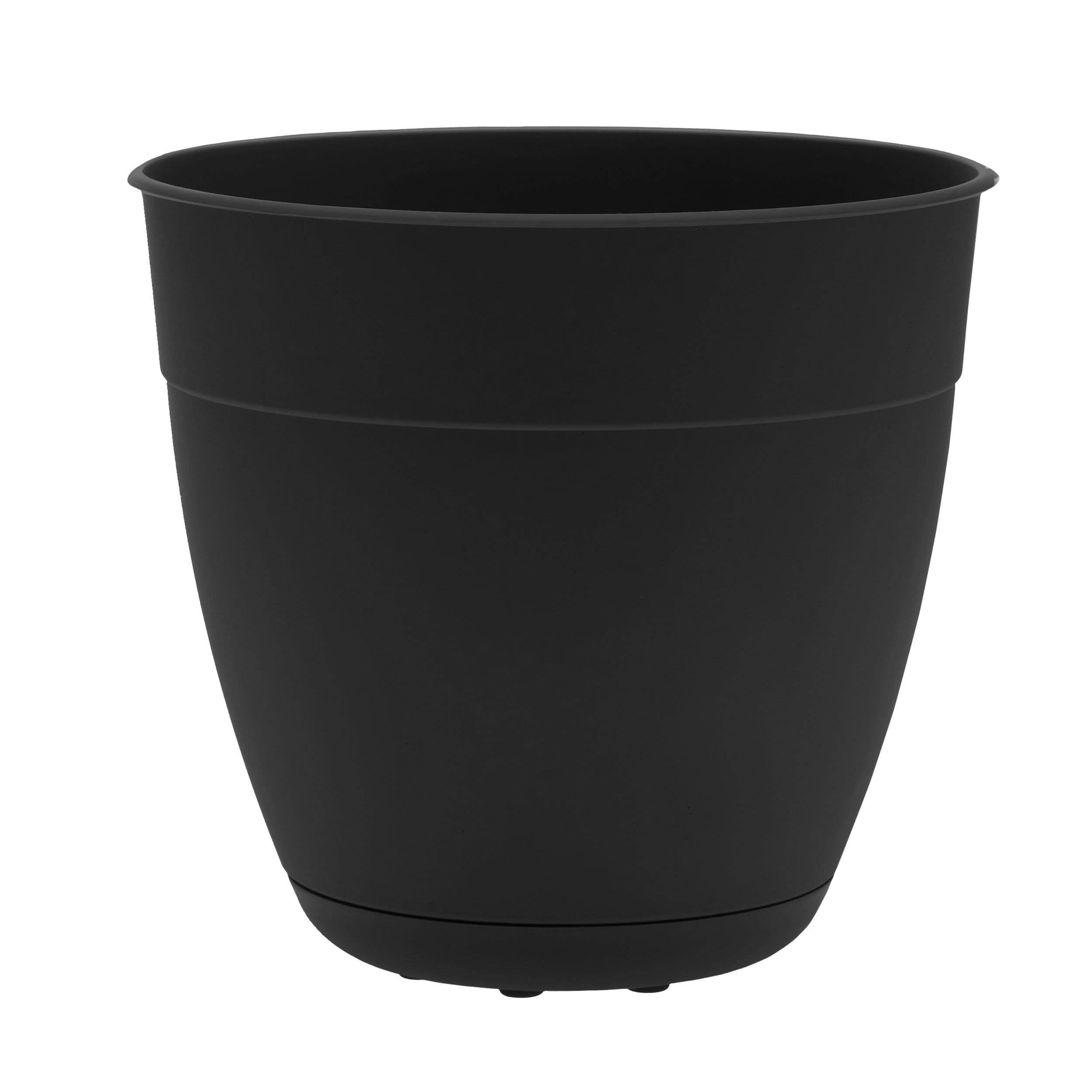 Bloem Dayton Round Planter, Plastic, 12-in W x 11-in H x 12-in D, Black