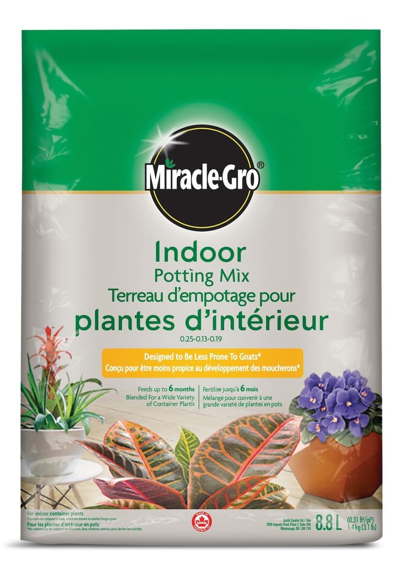 Miracle-Gro® Indoor Potting Soil Mix, 0.25-0.13-0.19, 8.8-L